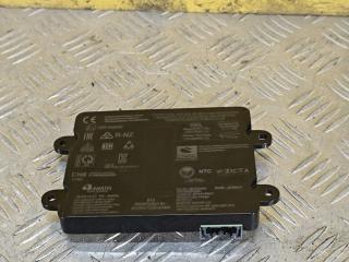 Беспроводное зарядное устройство GMC Acadia 2 поколение [рестайлинг] 2022, 3.6 л., бензин, АКПП, черный, внедорожник 5 дв., полный подключаемый привод, 13529205