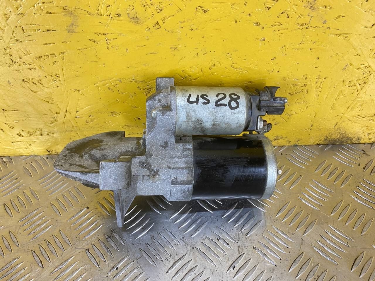 стартер Chevrolet TrailBlazer 3 поколение 2022, 1.3 л., L3T, бензин, АКПП, черный, внедорожник 5 дв., передний привод, 12697399 - фото №1