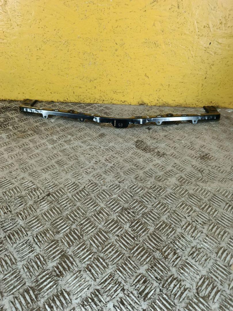 передняя панель крепления облицовки (телевизор) Chevrolet Equinox 3 поколение 2020, 1.5 л., бензин, АКПП, внедорожник 5 дв., полный подключаемый привод - фото №1