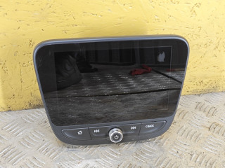 магнитола Chevrolet Equinox 3 поколение 2020, 2.0 л., LTG, бензин, АКПП, белый, полный подключаемый привод, 84712134