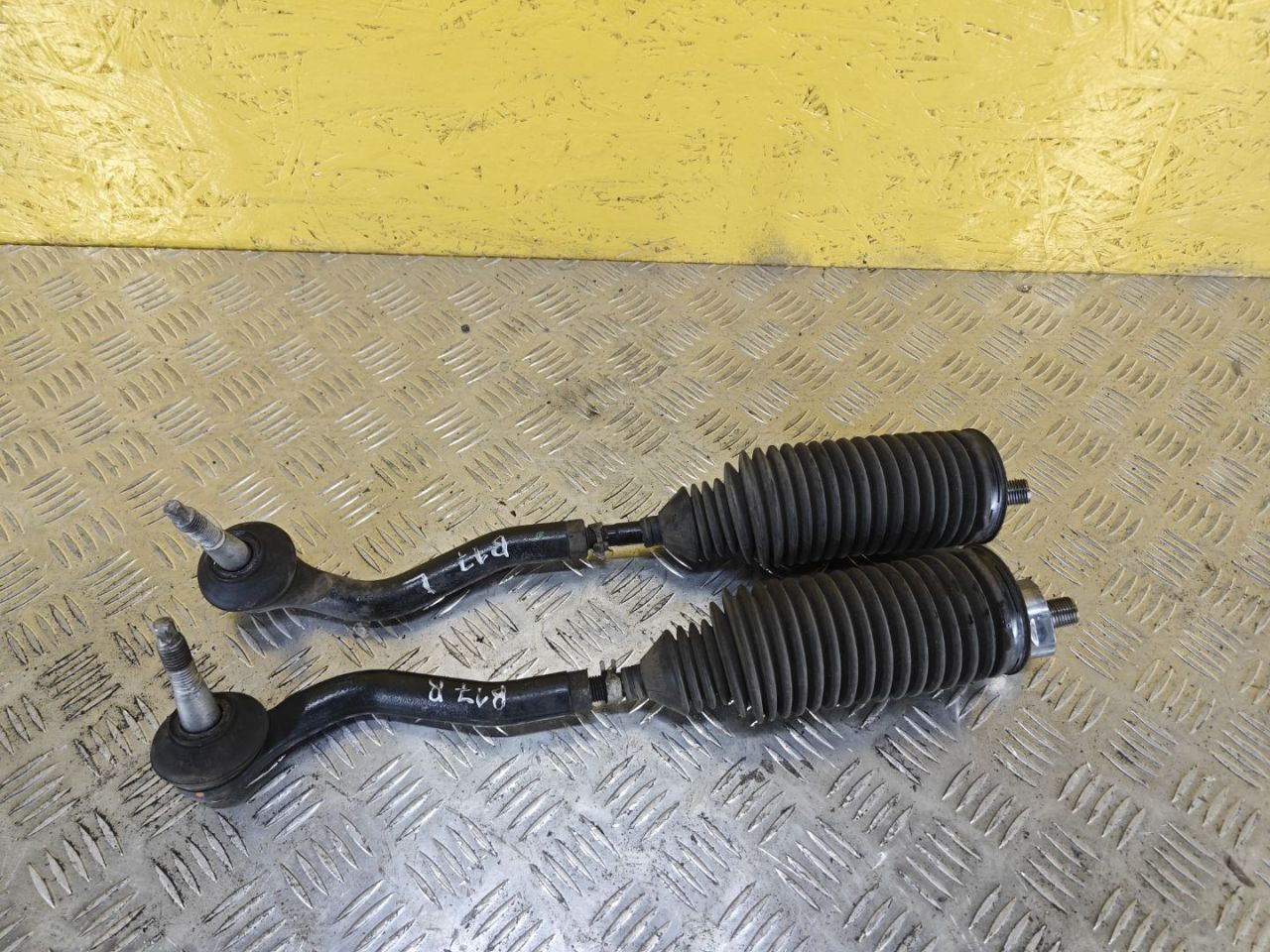 тяга рулевая Cadillac XT6 1 поколение 2022, 3.6 л., бензин, АКПП, внедорожник 5 дв., полный подключаемый привод - фото №1