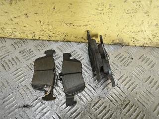 тормозные колодки Ford Escape 4 поколение CX482 2020, 1.5 л., белый, полный подключаемый привод