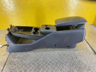 консоль салона Ford Mustang Mach-E 1 поколение 2021, электро, АКПП, белый, внедорожник 5 дв., задний привод