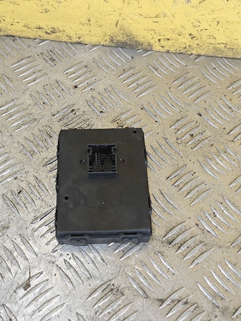 Блок управления бесключевым доступом Volkswagen Jetta 7 поколение 2021, 2.0 л., бензин, АКПП, 3Q0959435N - фото №1