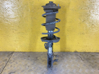 стойка передняя правая Chevrolet TrailBlazer 3 поколение 2022, 1.3 л., L3T, бензин, АКПП, черный, внедорожник 5 дв., передний привод, 42755598