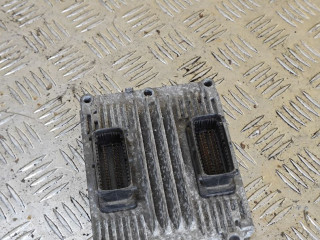 блок управления двигателем Opel Zafira 1 поколение (A) 2002, 2.2 л., бензин, 09391263