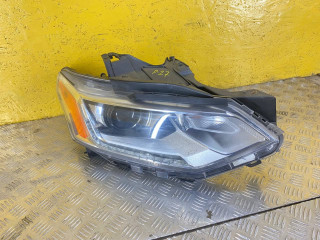 фара правая Chevrolet Traverse 2 поколение 2019, 3.6 л., бензин, АКПП, внедорожник 5 дв., 84573720