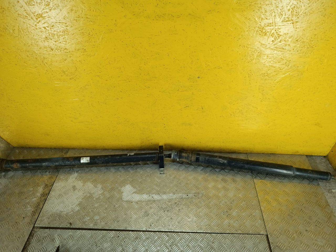 карданный вал Jeep Renegade 1 поколение 2020, 2.4 л., бензин, АКПП, полный привод, 00552758480, 10366744, 6591993 - фото №1