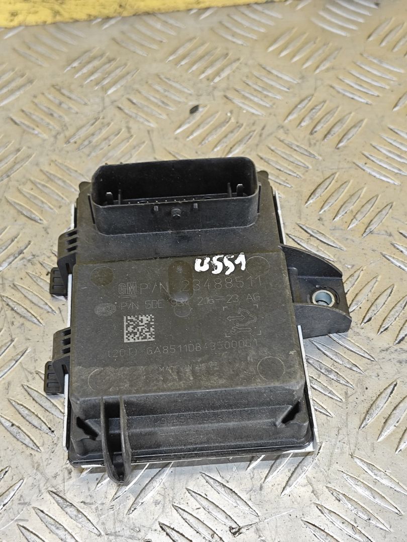 блок управления топливным насосом Buick Encore 1 поколение 2015, 1.4 л., LFF, бензин, АКПП, внедорожник 5 дв., 23488511 - фото №1