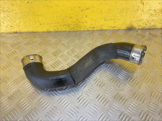 патрубок интеркулера Chevrolet TrailBlazer 3 поколение 2022, 1.3 л., L3T, бензин, АКПП, черный, внедорожник 5 дв., передний привод, 60004316