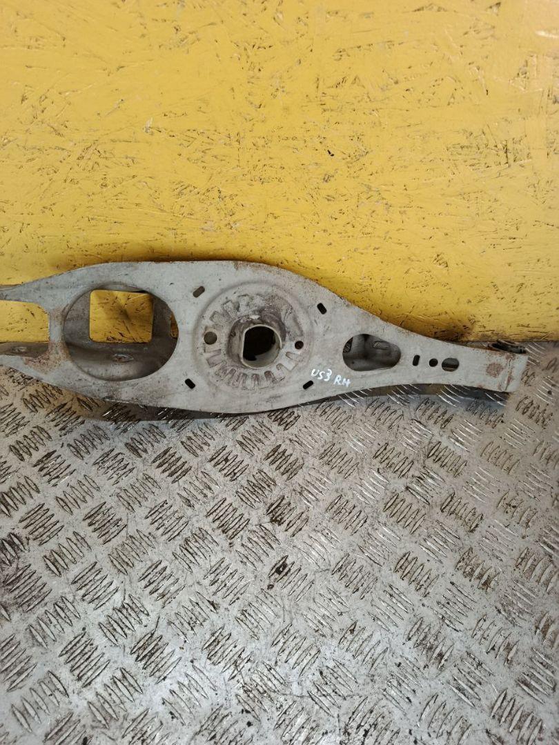 рычаг задний правый Chevrolet Equinox 3 поколение 2020, 1.5 л., бензин, АКПП, красный - фото №1