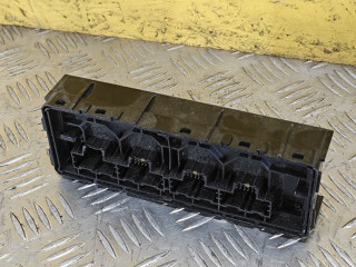 блок управления печки / климат-контроля Chevrolet Equinox 3 поколение 2020, 1.5 л., бензин, АКПП, чёрный, передний привод, 84692737