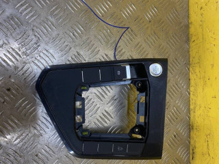 рамка обрамление кулисы Volkswagen Tiguan 2 поколение [рестайлинг] 2021, 2.0 л., бензин, АКПП, передний привод