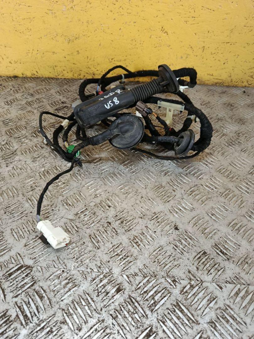 дверная проводка Buick Encore GX 1 поколение 2021, 1.2 л., бензин, АКПП, темно бордовый, внедорожник 5 дв., 42747258 - фото №1