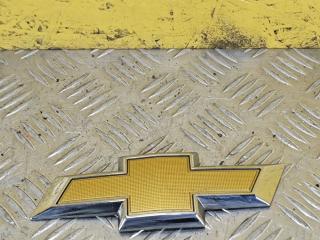 эмблема Chevrolet Equinox 3 поколение 2018, 1.5 л., бензин, АКПП, серебристый, внедорожник 5 дв., 23136673