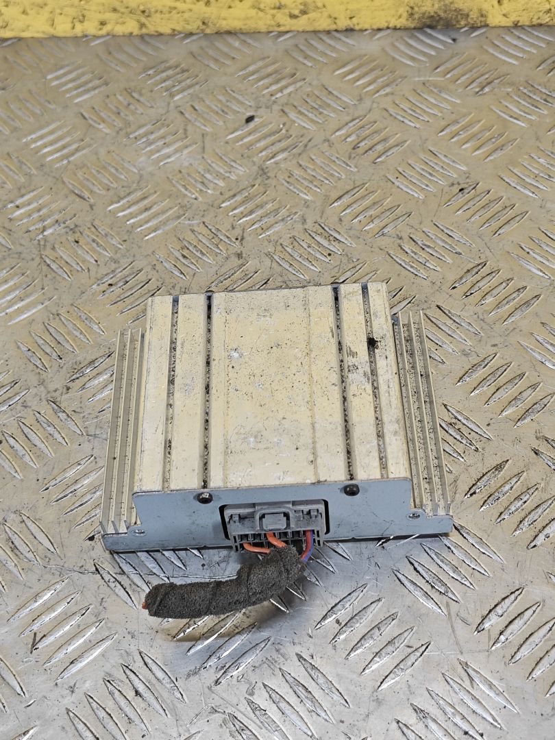 Преобразователь напряжения Opel Insignia 1 поколение (A) 2011, 2.0 л., дизель, МКПП, 12779234 - фото №1