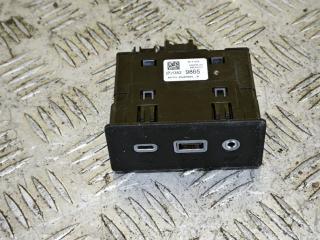 разъем AUX / USB Chevrolet Equinox 3 поколение [рестайлинг] 2022, 1.5 л., бензин, АКПП, белый, передний привод, 13529865