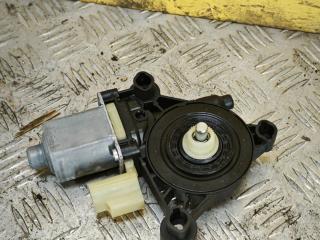 моторчик регулировки сиденья Ford Escape 4 поколение CX482 2020, 1.5 л., белый, полный подключаемый привод, 0130822092