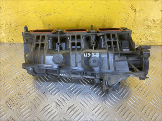 коллектор впускной Chevrolet TrailBlazer 3 поколение 2022, 1.3 л., L3T, бензин, АКПП, черный, внедорожник 5 дв., передний привод, 12710636, 12688239