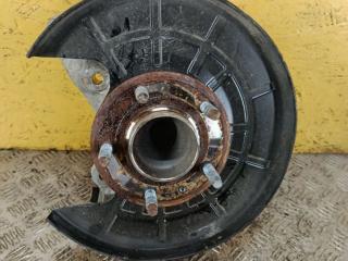 кулак задний правый Chevrolet Equinox 3 поколение 2020, 1.5 л., бензин, АКПП, красный