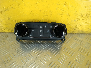 блок управления печки / климат-контроля Buick Encore GX 1 поколение 2021, 1.2 л., бензин, АКПП, темно бордовый, внедорожник 5 дв., 42726404