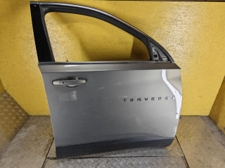 дверь передняя правая Chevrolet Traverse 2 поколение 2019, 3.6 л., бензин, АКПП, бежевый, полный привод