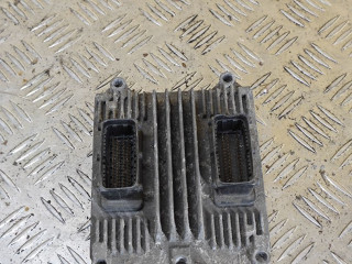 блок управления двигателем Opel Zafira 1 поколение (A) [рестайлинг] 2003, 2.2 л., бензин, 12210453