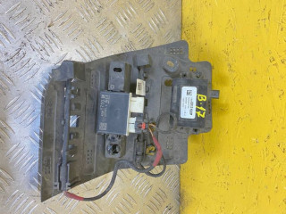 кнопка открытия багажника Cadillac XT6 1 поколение 2022, 3.6 л., бензин, АКПП, внедорожник 5 дв., полный подключаемый привод, 42581710, 13540012