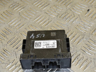 Блок управления бесключевым доступом Chevrolet Equinox 3 поколение 2019, 1.5 л., бензин, АКПП, серебристый, внедорожник 5 дв., 13524288