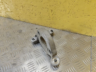 кронштейн КПП Cadillac XT6 1 поколение 2022, 3.6 л., бензин, АКПП, внедорожник 5 дв., полный подключаемый привод, 12692717