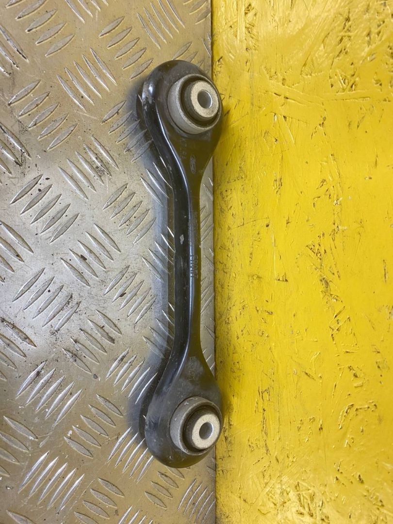 рычаг задний правый Ford Escape 4 поколение CX482 2021, 1.5 л., бензин, АКПП, передний привод - фото №1