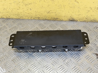 подушка безопасности коленная Jeep Grand Cherokee 5 поколение 2022, 3.6 л., бензин, АКПП, белый, полный привод, 68358400AE