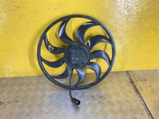 вентилятор радиатора Ford Escape 4 поколение CX482 2021, 1.5 л., бензин, АКПП, передний привод, 1137329007, 3137234073