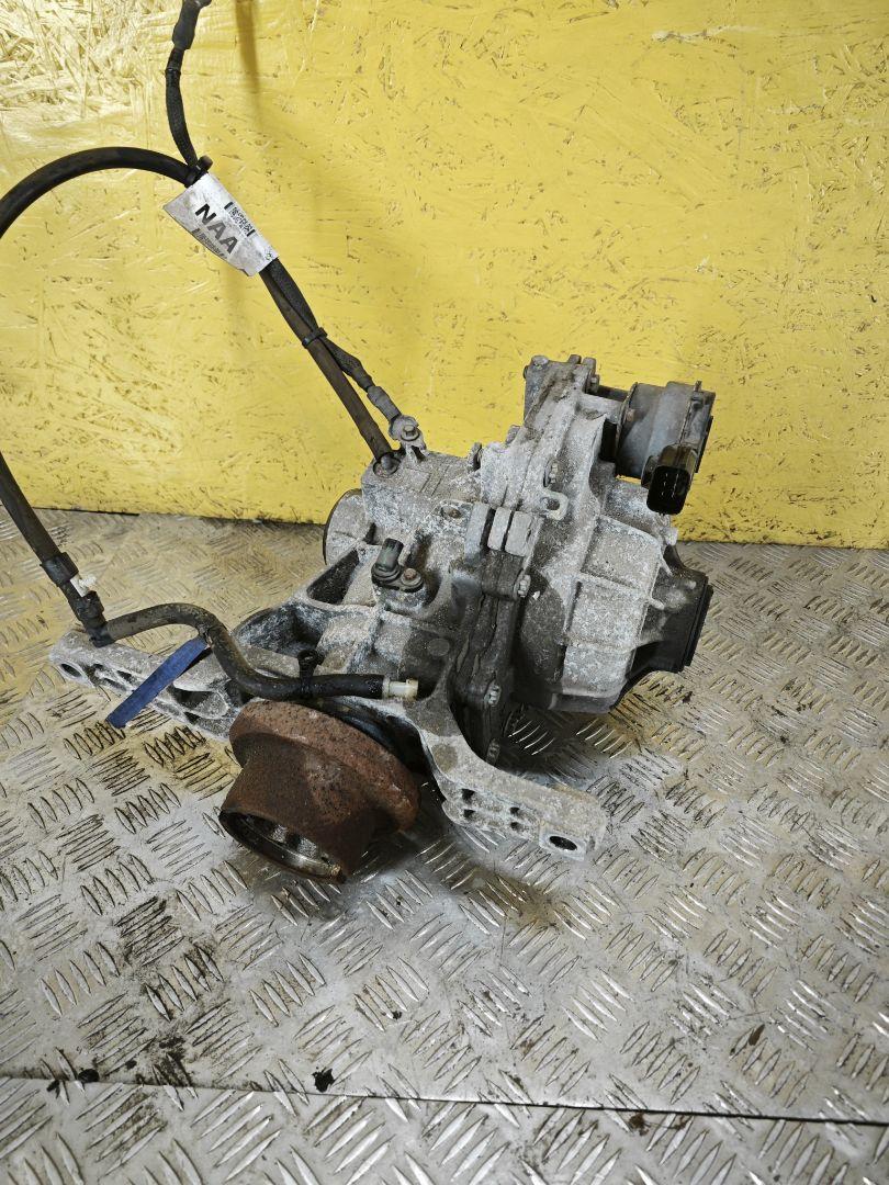 редуктор заднего моста Ford Escape 4 поколение CX482 2020, 1.5 л., белый, полный подключаемый привод, K2GW4000 - фото №1