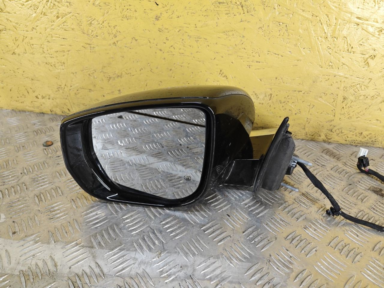 зеркало наружное левое Jeep Grand Cherokee 5 поколение 2022, 3.6 л., бензин, АКПП, белый, полный привод, 68420875AD - фото №1