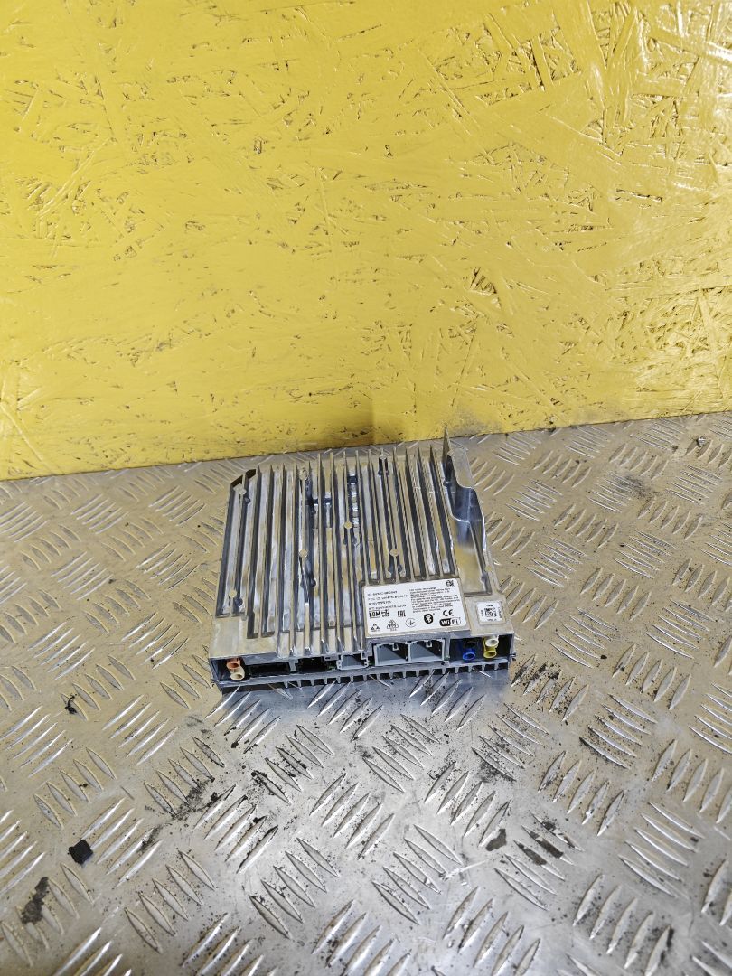 блок радио Cadillac XT6 1 поколение 2022, 3.6 л., бензин, АКПП, внедорожник 5 дв., полный подключаемый привод, 85153859 - фото №1