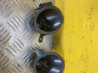 динамик торпедо Ford Mustang Mach-E 1 поколение 2021, электро, АКПП, белый, внедорожник 5 дв., задний привод, JX7T-18808-BA