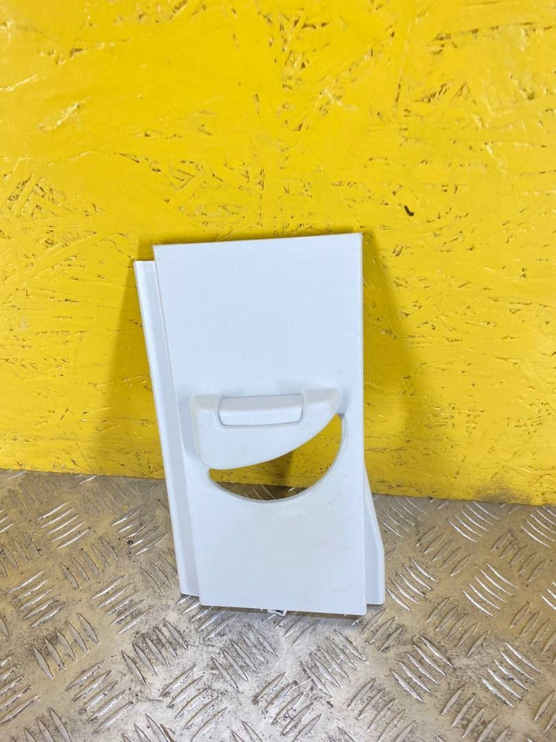 обшивка стойки центральной левой Ford Bronco Sport 1 поколение 2021, 1.5 л., бензин, АКПП, полный подключаемый привод - фото №1