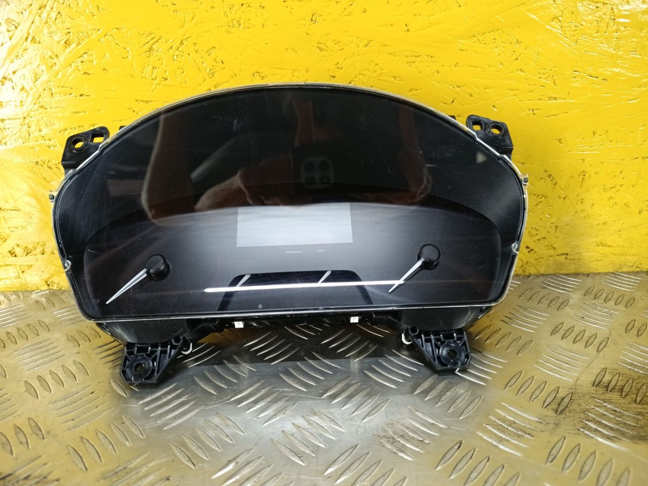 щиток приборов (приборная панель) Ford Bronco Sport 1 поколение 2021, 1.5 л., бензин, АКПП, полный подключаемый привод, M1PT10849ADH - фото №1