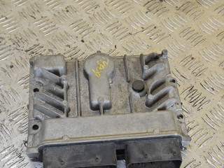 блок управления двигателем Opel Astra J 2011, 1.7 л., дизель, 55597676