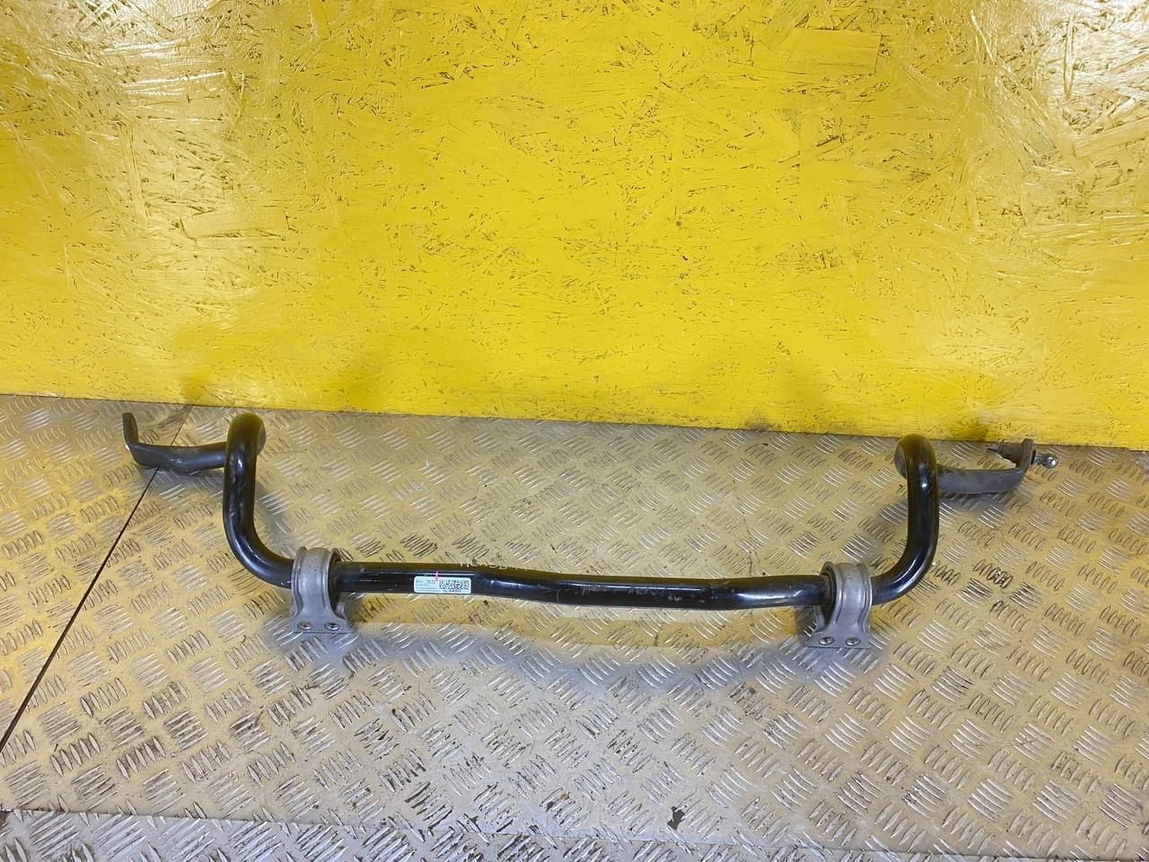 стабилизатор подвески передний Cadillac XT6 1 поколение 2022, 3.6 л., бензин, АКПП, внедорожник 5 дв., полный подключаемый привод, 85127572 - фото №1