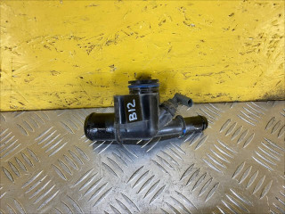 фланец (тройник) системы охлаждения Ford Bronco Sport 1 поколение 2021, 1.5 л., бензин, АКПП, полный подключаемый привод, GN1G8K556BB