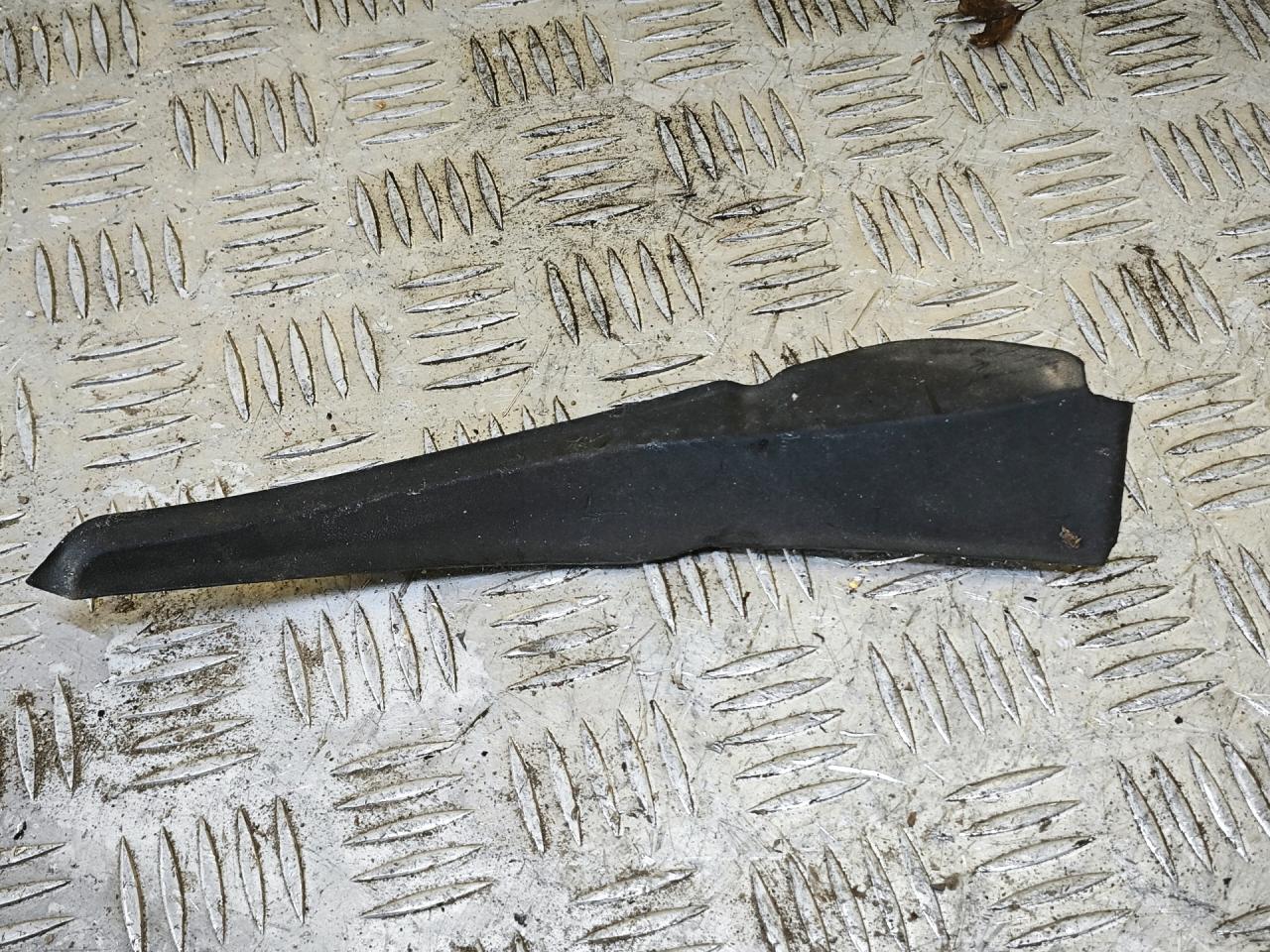 молдинг лобового стекла Chevrolet Bolt EUV 1 поколение 2023, электро, передний привод, 42690922 - фото №1