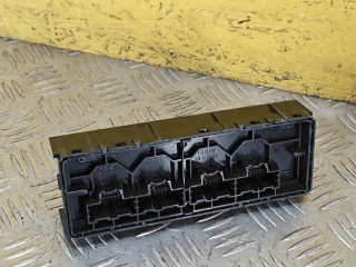 блок управления печки / климат-контроля Chevrolet Equinox 3 поколение 2018, 1.5 л., бензин, АКПП, серебристый, внедорожник 5 дв., 84221979