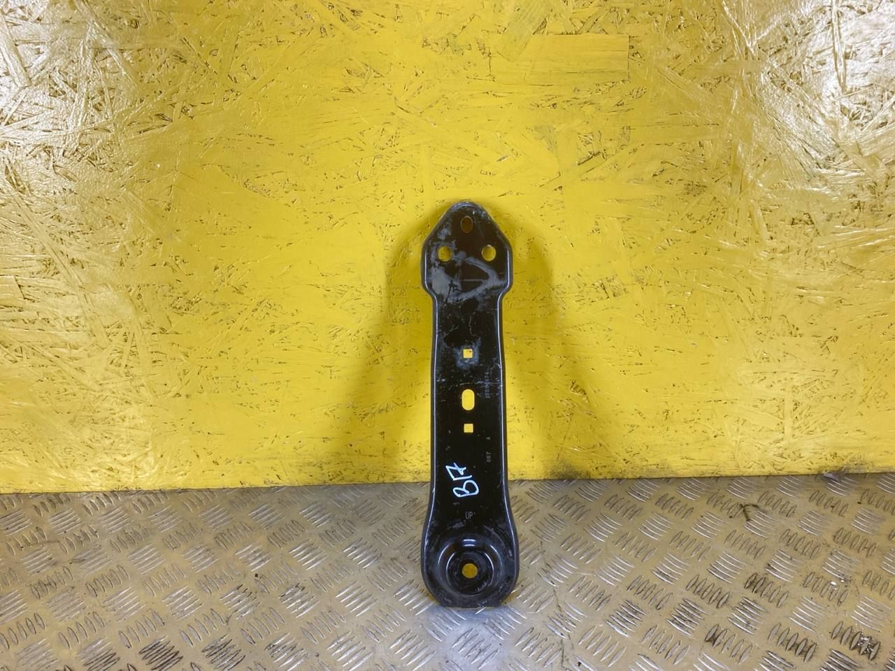 балка подвески передняя (подрамник) Cadillac XT6 1 поколение 2022, 3.6 л., бензин, АКПП, внедорожник 5 дв., полный подключаемый привод, 23392674 - фото №1