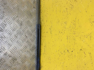 амортизатор крышки багажника (3-5 двери) Chevrolet TrailBlazer 3 поколение 2022, 1.3 л., L3T, бензин, АКПП, черный, внедорожник 5 дв., передний привод, 42726522