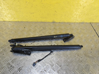 амортизатор крышки багажника (3-5 двери) Cadillac XT6 1 поколение 2022, 3.6 л., бензин, АКПП, внедорожник 5 дв., полный подключаемый привод, 815374475, 84947832, 84687904