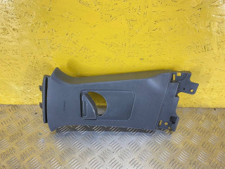 обшивка стойки центральной левой Ford Mustang Mach-E 1 поколение 2021, электро, АКПП, белый, внедорожник 5 дв., задний привод, LJ8BR243A33ACW