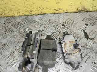 тормозные колодки Chevrolet Equinox 3 поколение [рестайлинг] 2024, 1.5 л., бензин, АКПП, красный, полный подключаемый привод