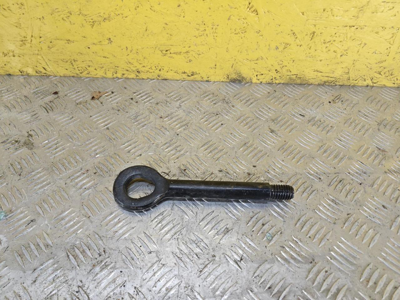 крюк буксировочный Chevrolet TrailBlazer 3 поколение 2022, 1.3 л., L3T, бензин, АКПП, черный, внедорожник 5 дв., передний привод - фото №1